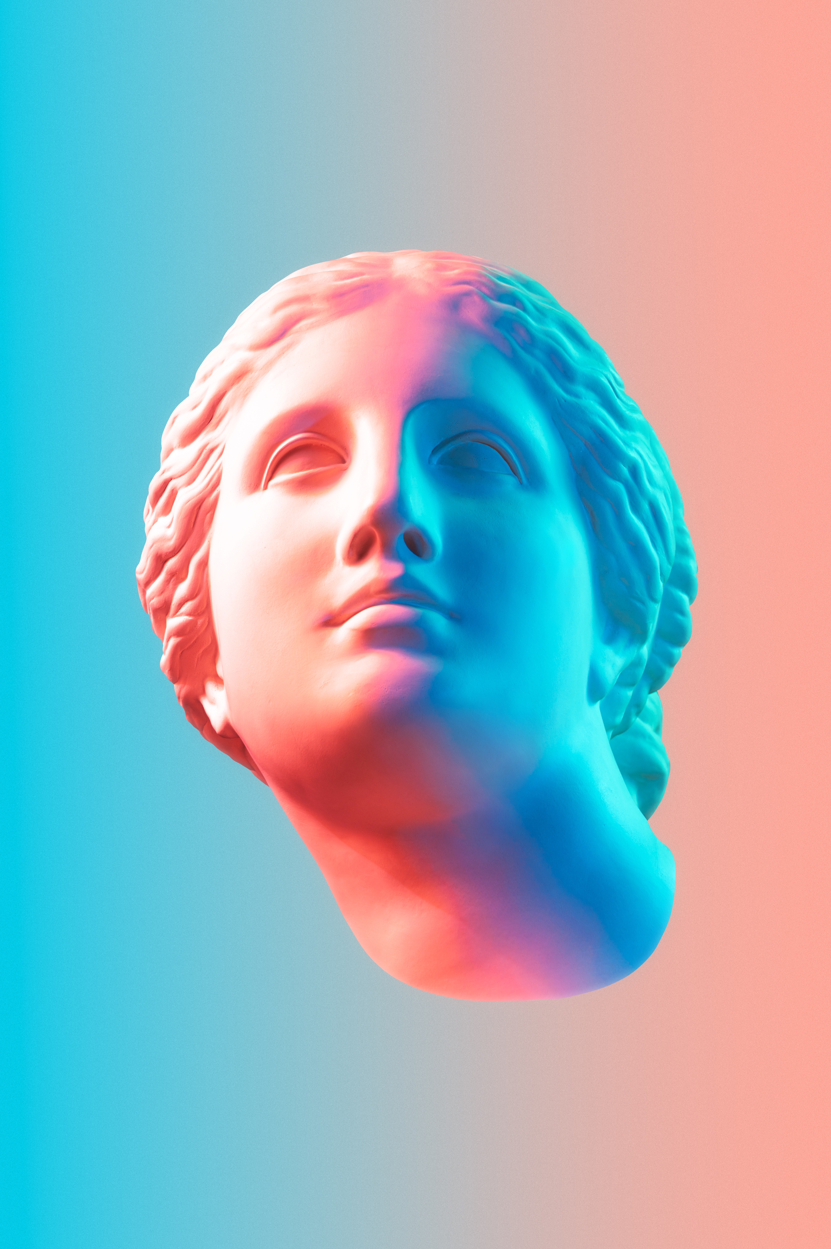 Shutterstock 2112286289