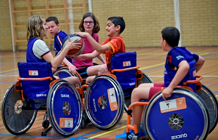 SCool on Wheels