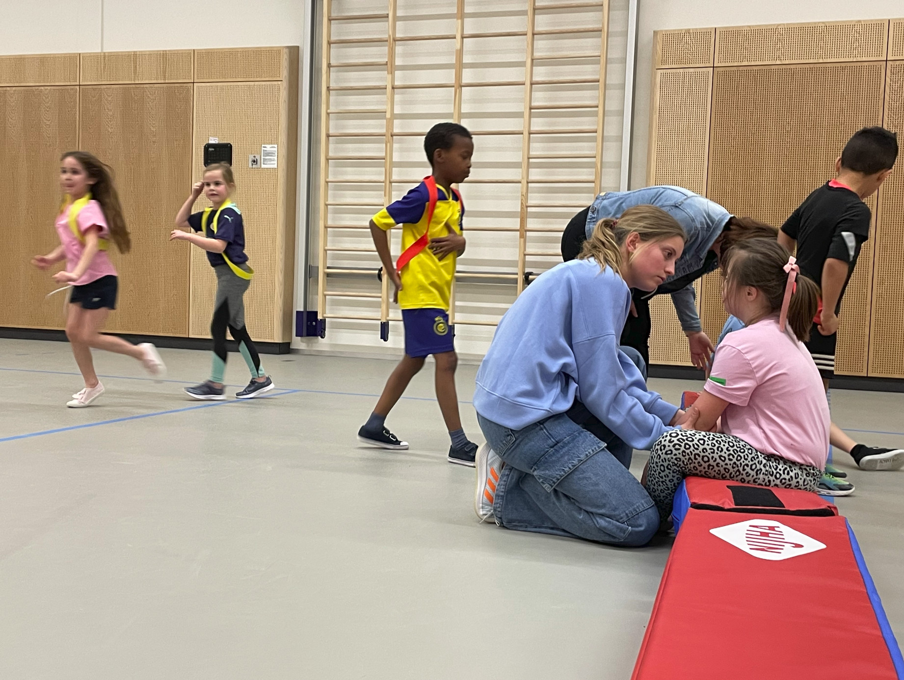 Biotoop sept 24 gymzaal praten
