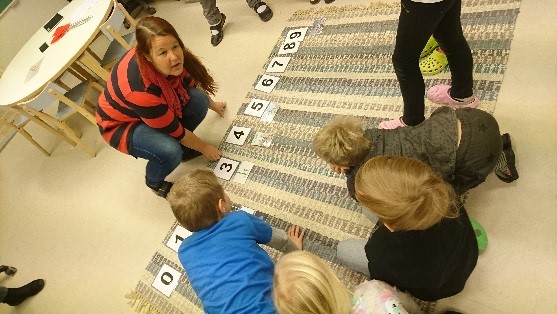 Luolajaschool finland kinderen aan het werk