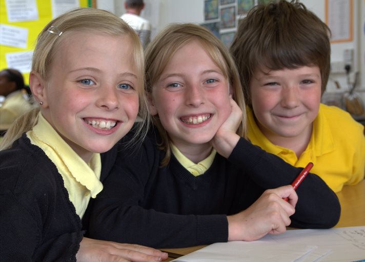 kinderen op de Giles Junior School
