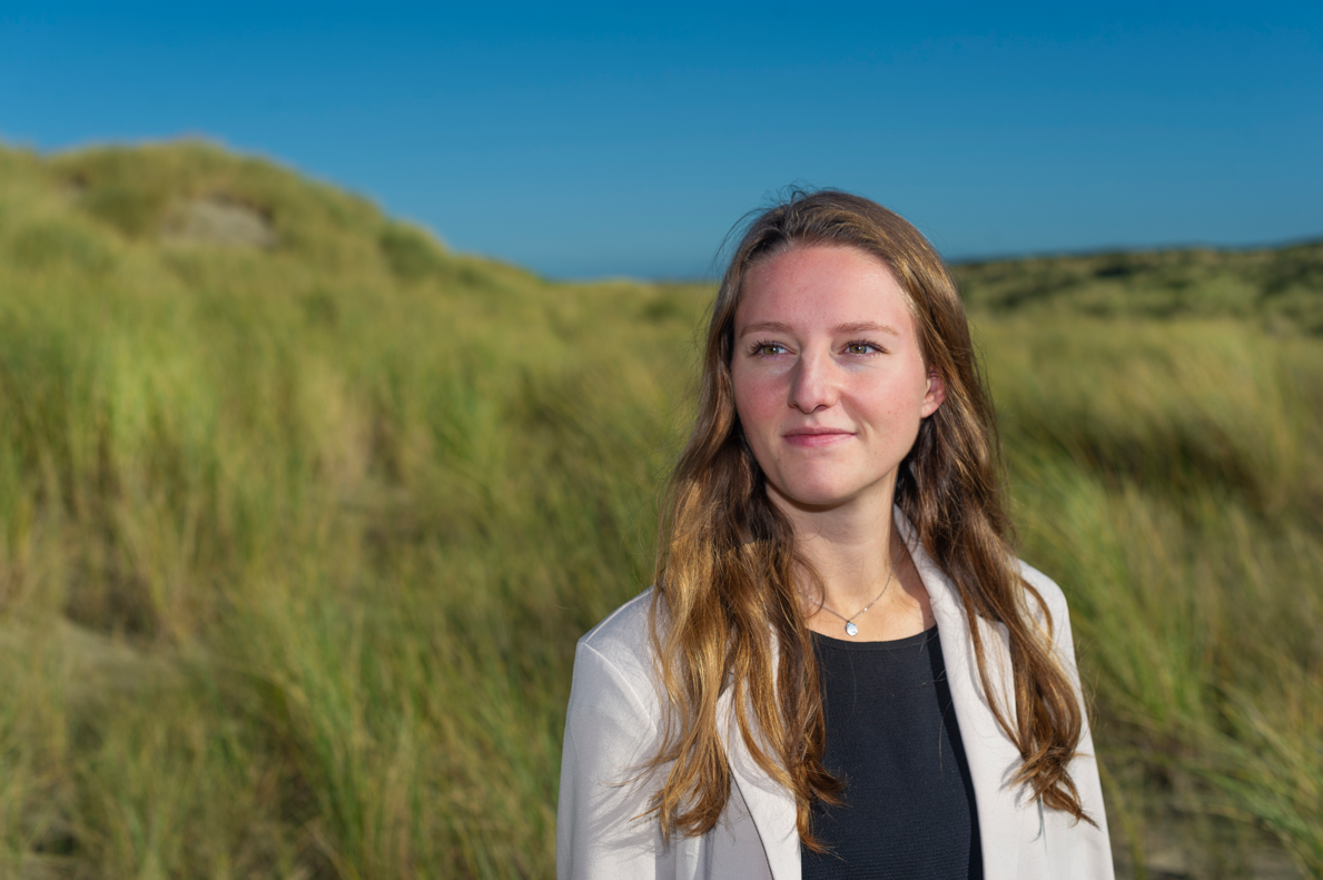 C Maurits van Hout Leslie Bordewijk