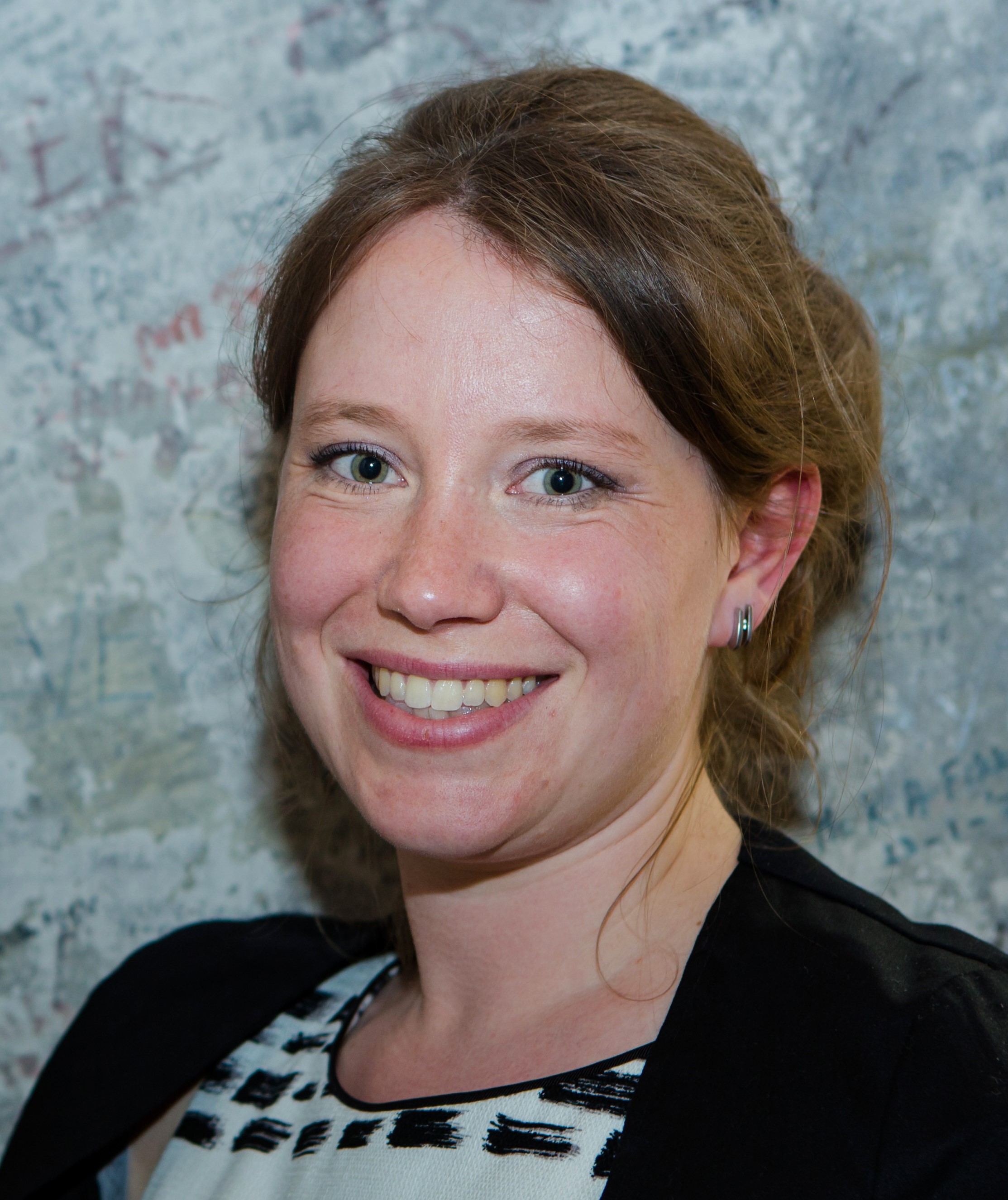 Qen A Saskia Stollman F39 A9293r