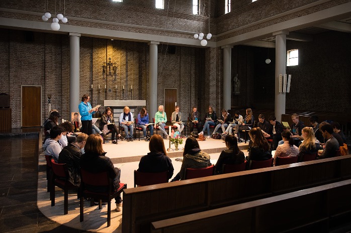 JB ilse leest CREDITS Joost Bataille