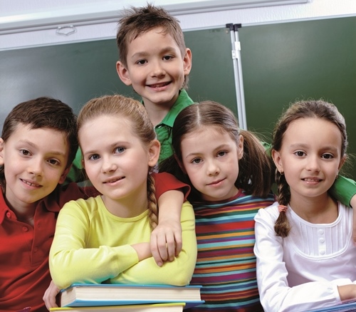 Leerlingen schoolbord slider CREDITS shutterstock