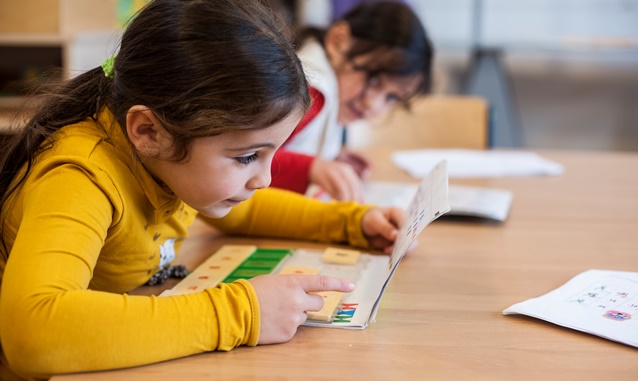 HTP meisjes in de klas