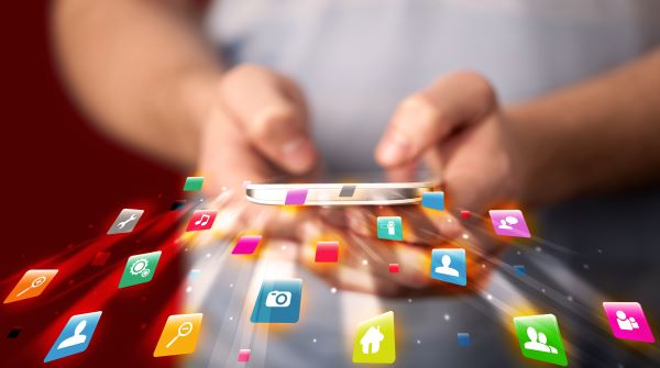 C shutterstock 514684135 sociale media